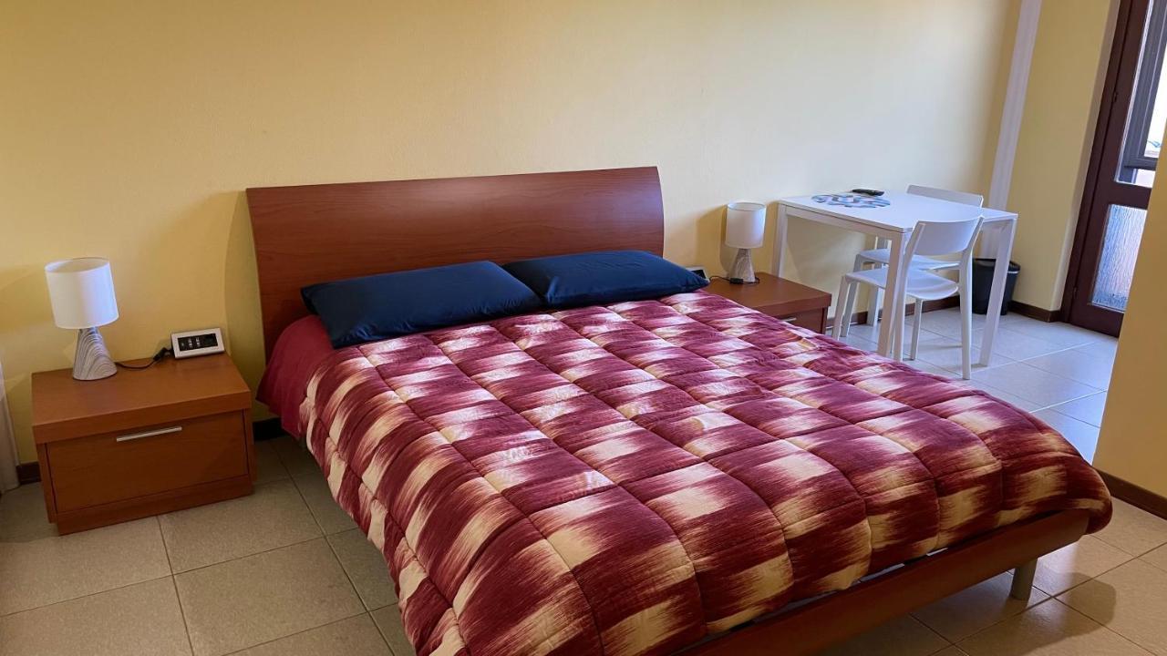 B&B Su Fassoi Santa Giusta Dış mekan fotoğraf